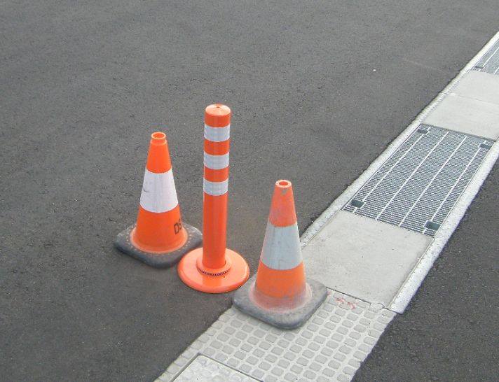 参考価格 道路施設株式会社 参考価格 道路施設株式会社